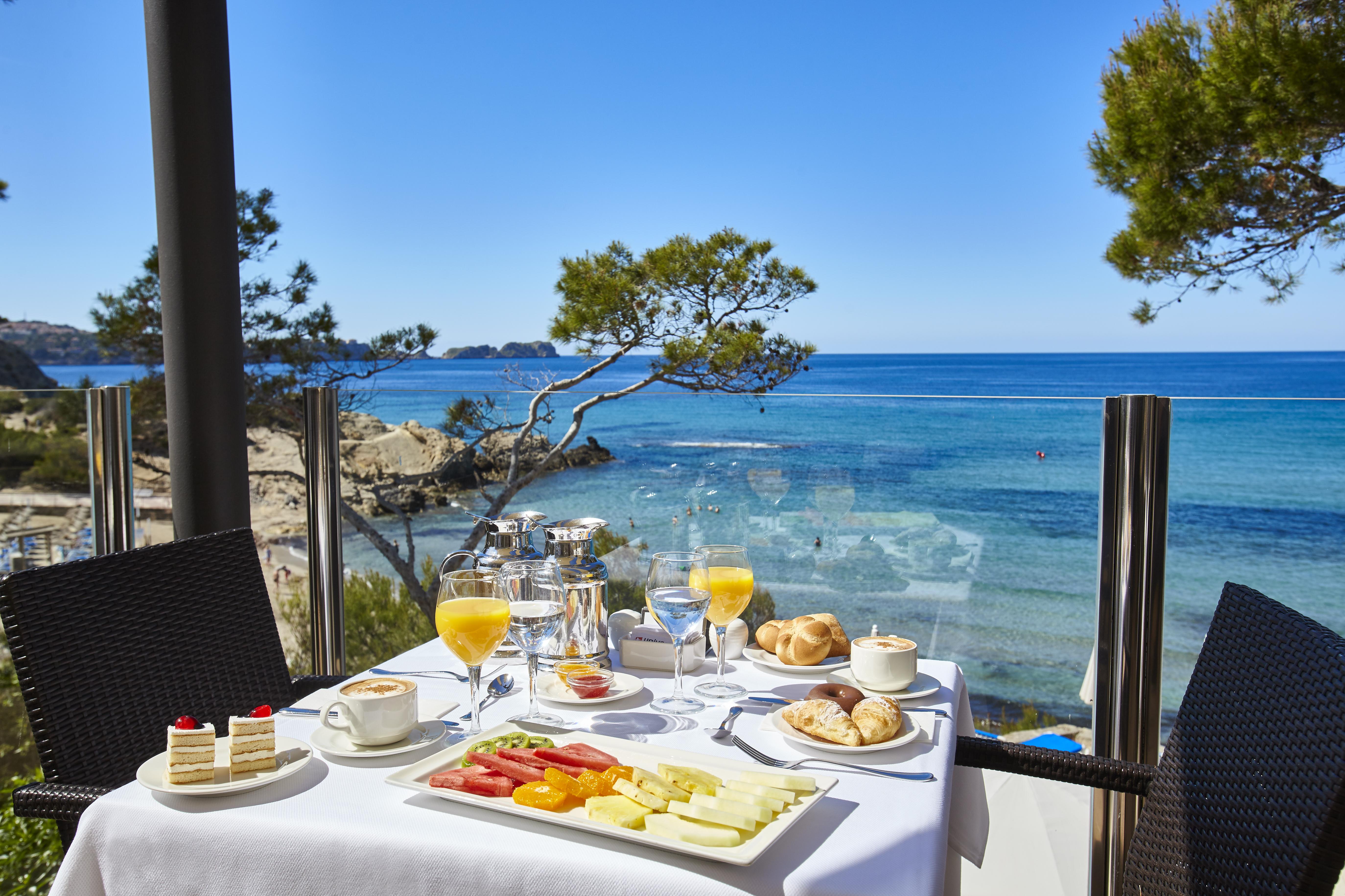Universal Hotel Lido Park & Spa Peguera Bagian luar foto